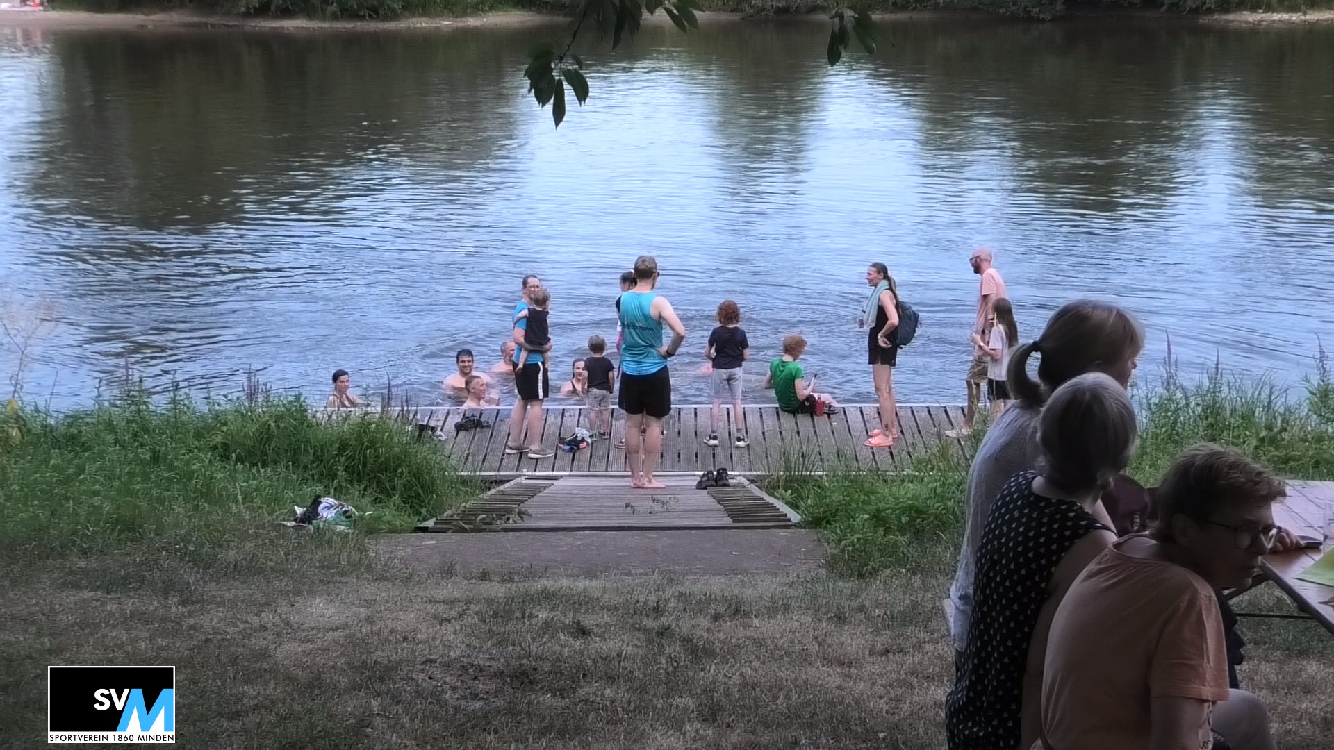 die Weser lädt zur Abkühlung ein